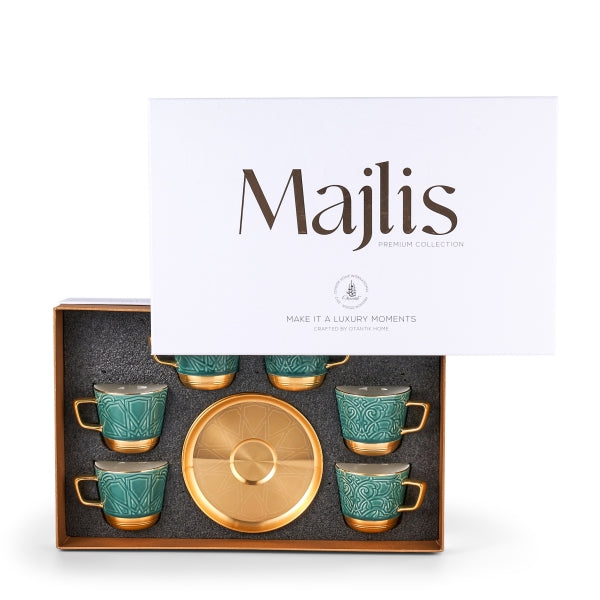 Luxury Majlis - Cappuccino Cups - Glossy Green