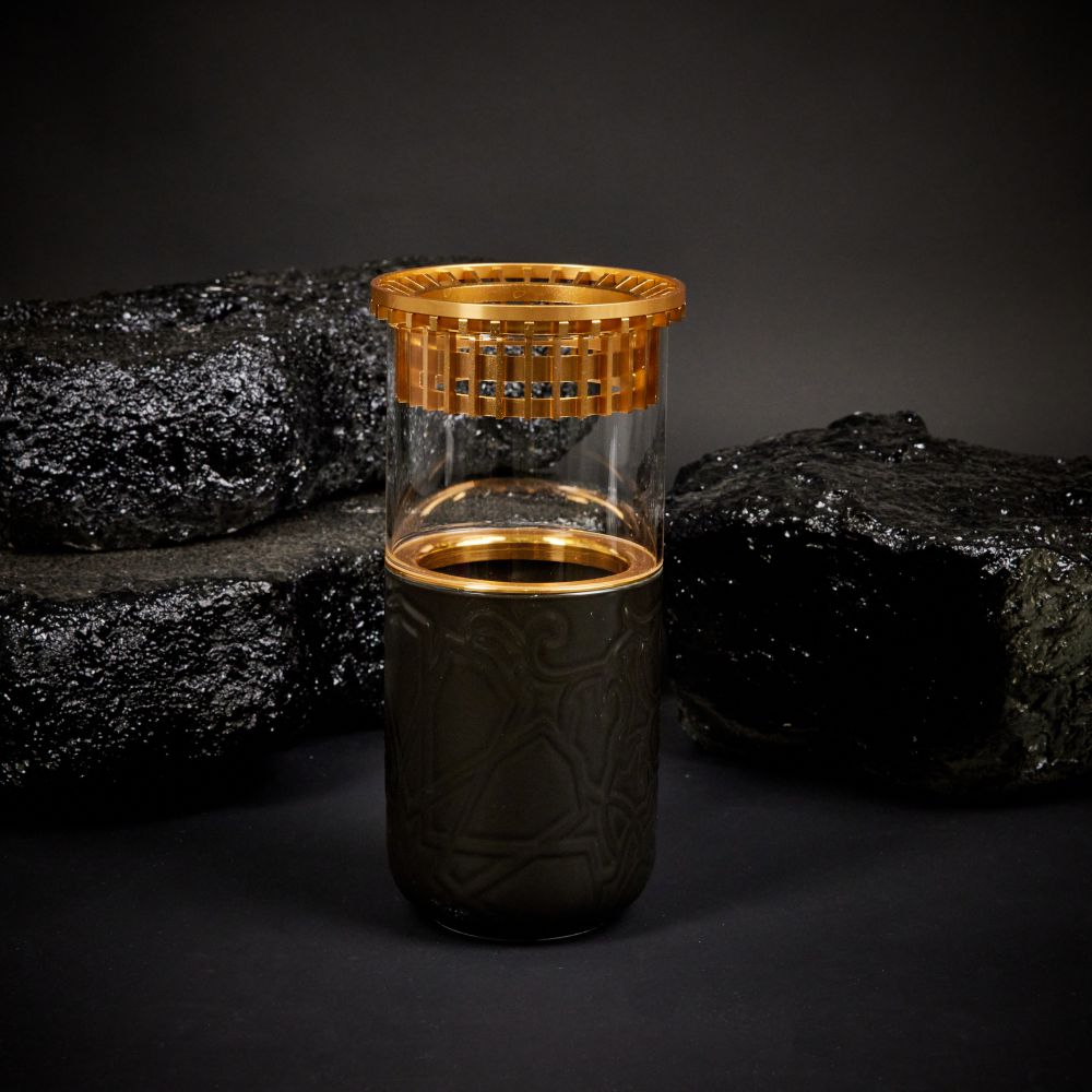 Luxury Majlis - Medium Decorative Vase - Black & Gold